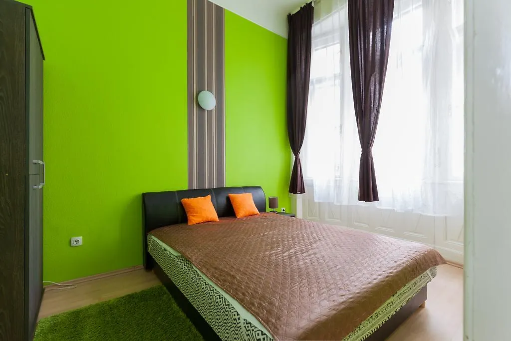 Central Studio & Apartment Budapest 0*,