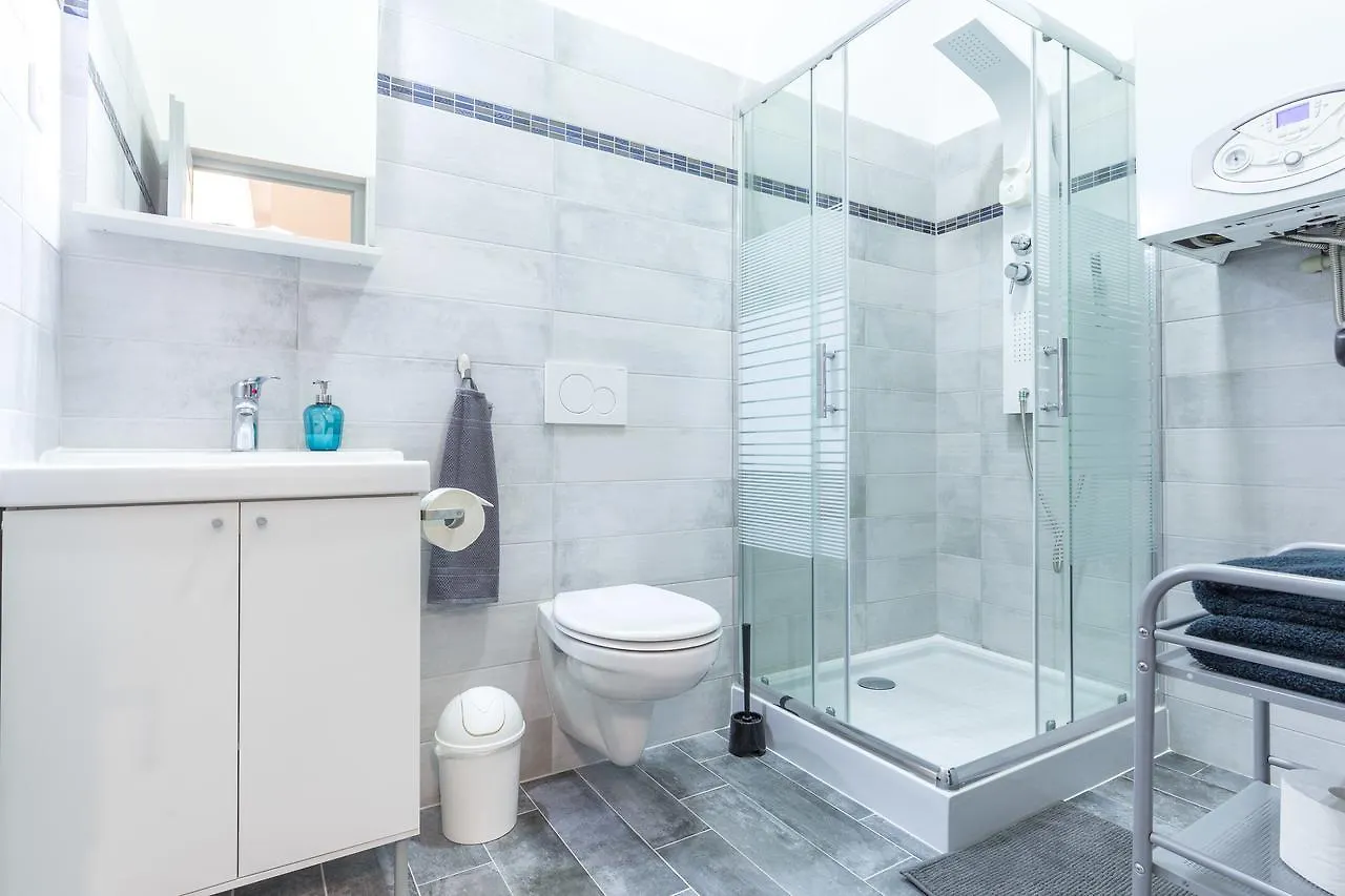 Central Studio & Apartment Budapest 0*,